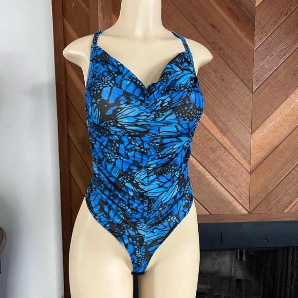 Fashion Nova Tops - Fashion nova bodysuit